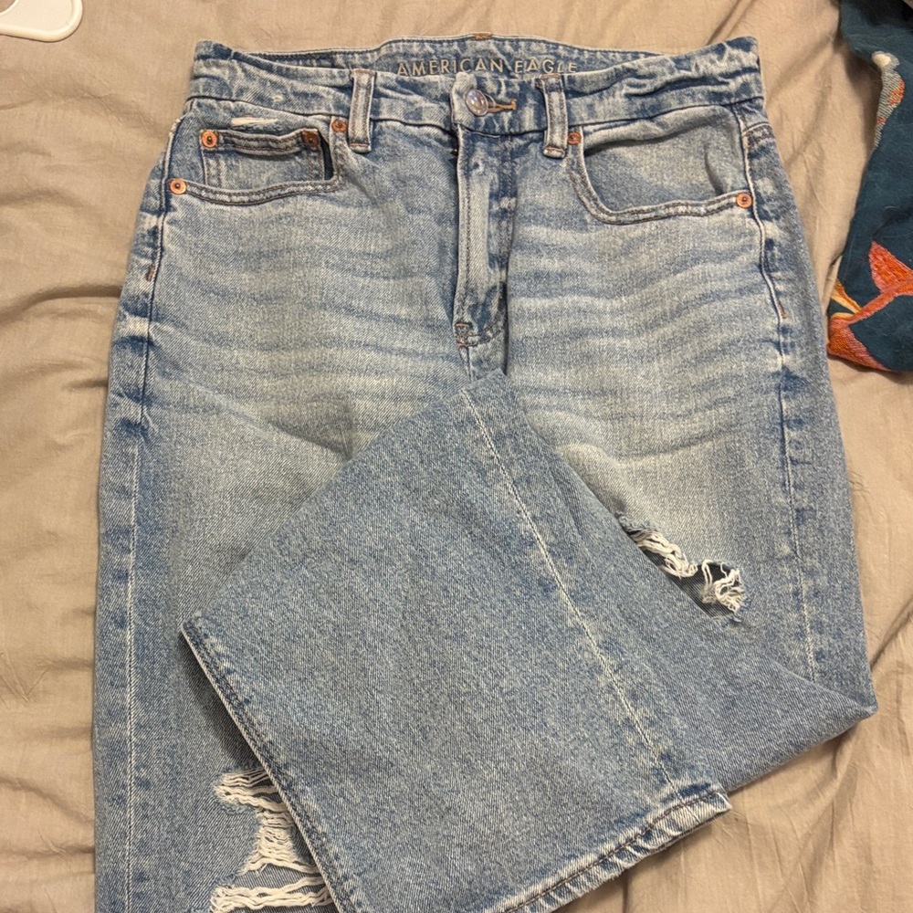 American Eagle Outfitters Women's Classic Blue Straight Leg Jeans
